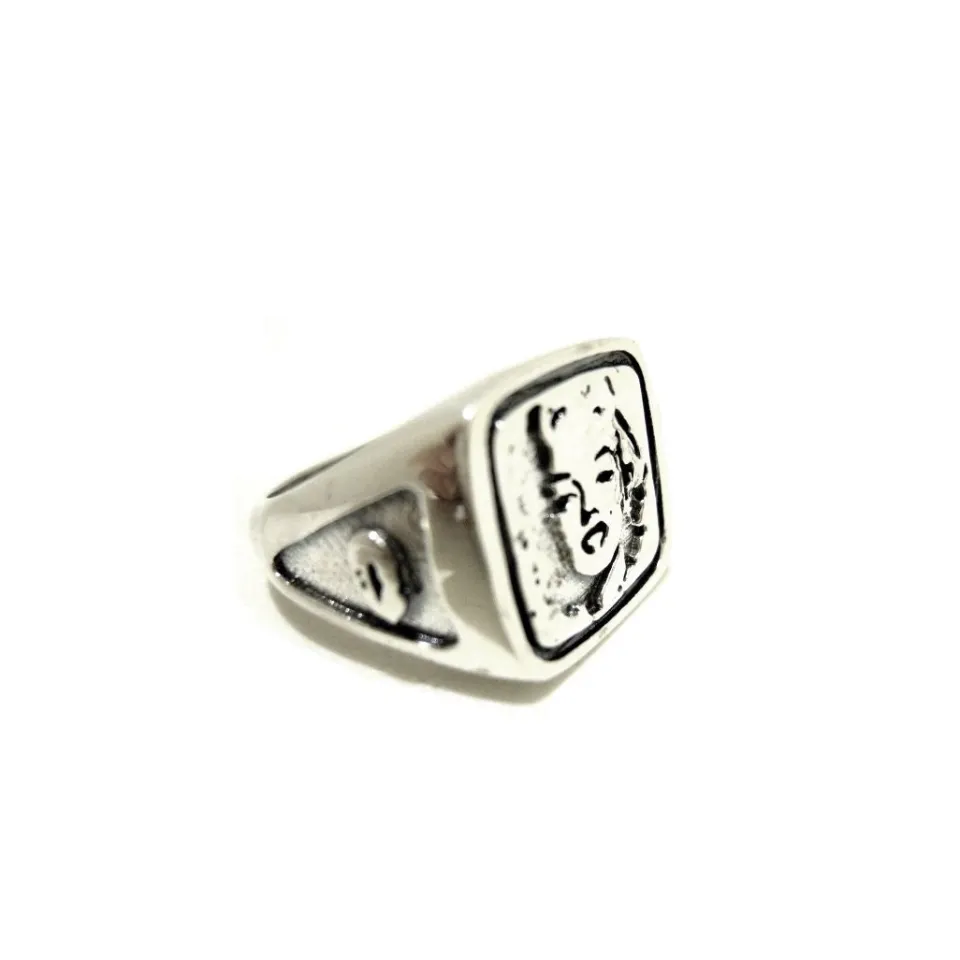 anello_marilyn__an_1.webp Anelli*Spadarella Gioielli Anello Marilyn - AN528