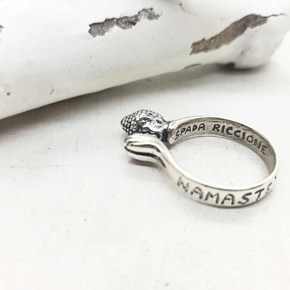 anello_namast__an_2.webp Anelli*Spadarella Gioielli Anello Namasté - AN775