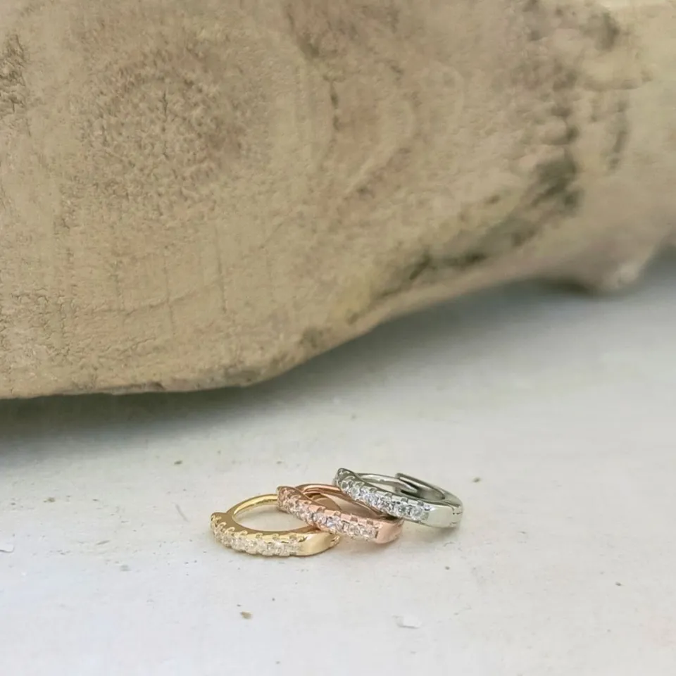 Bracciali | Orecchini*Spadarella Gioielli Orecchini a cerchio con zirconi - OR837